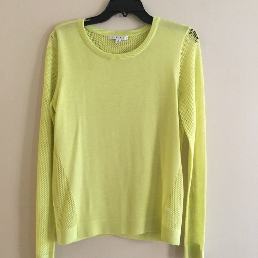 Cabi Lime Split Back Long Sleeve Pullover And Cam… - image 8